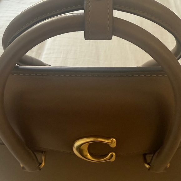 Coach Dark Stone - Small C Carryall - Picture 2 of 6